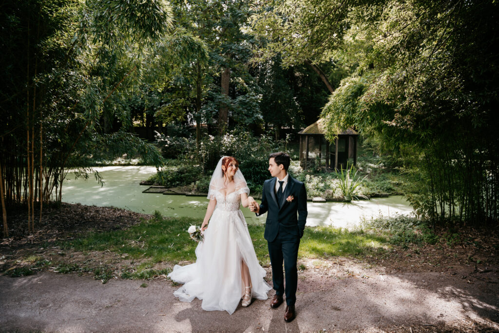 Photographe de mariage Paris style Fine ArtAnimation de mariage originale La Roulette Photo